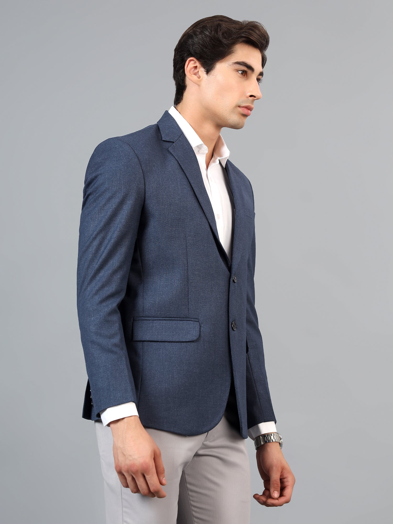 Men's Navy Blue Slim Fit Solid Single Breasted Formal Blazer