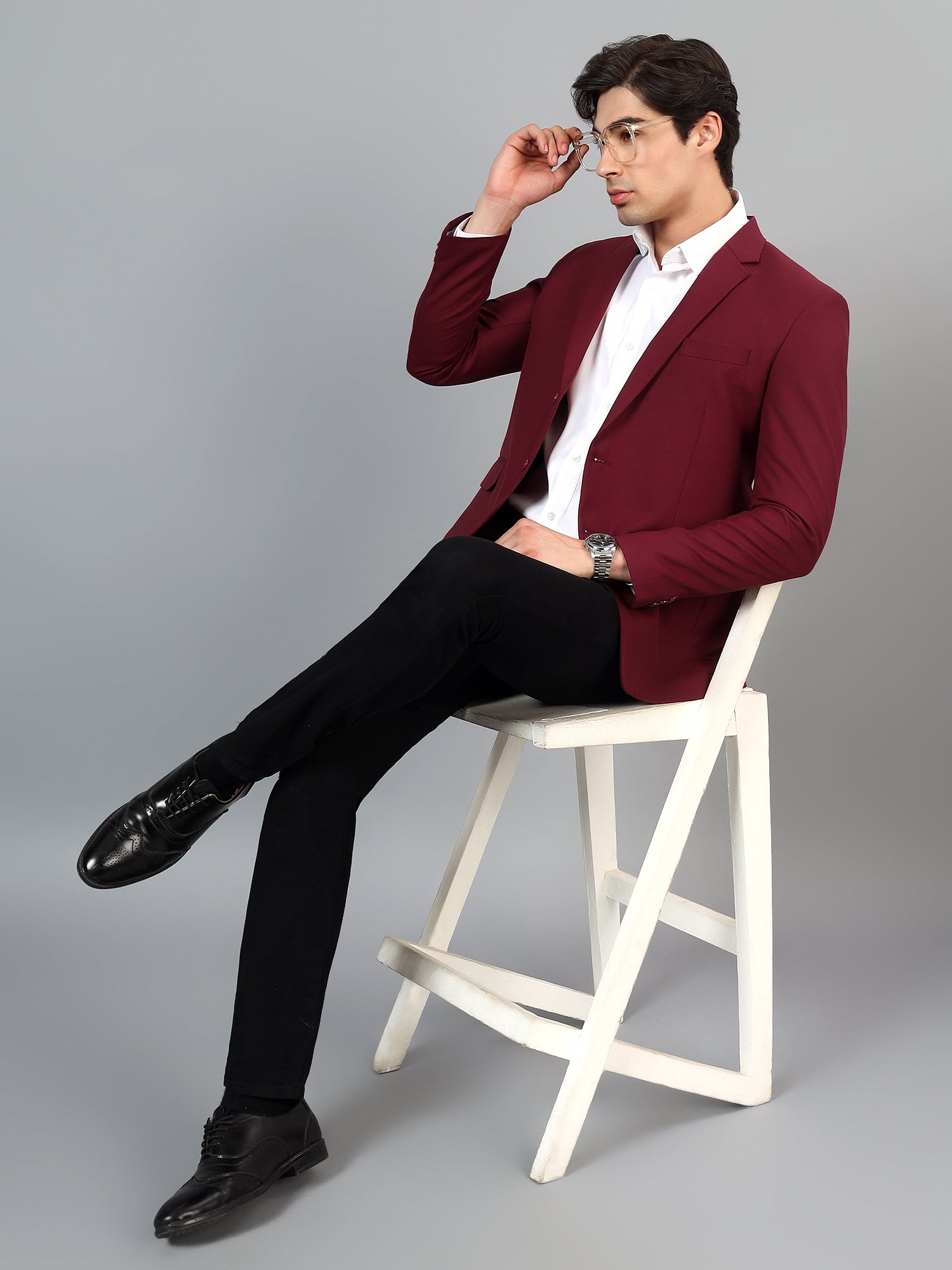 Men's Maroon Slim Fit Solid Single Breasted Formal Blazer